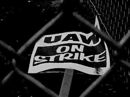 [081126-uaw-strike.jpg]