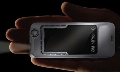 [090207-3m-projector.jpg]