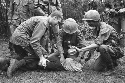 [090509-w-vietnam.jpg]