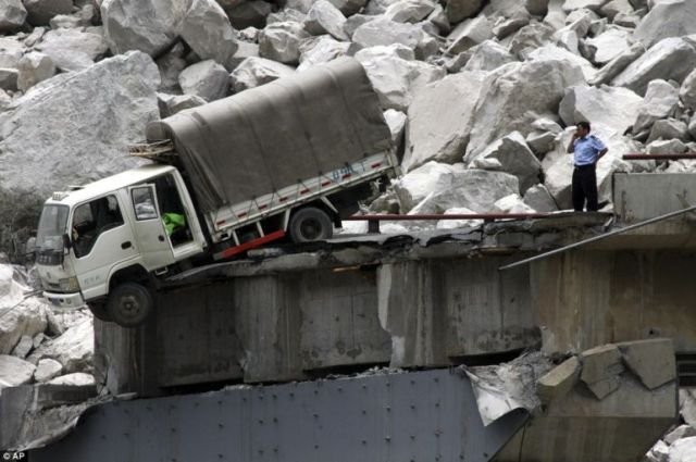 [090730-trucker2.jpg]