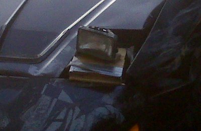 [090803-headlight-fail2.jpg]