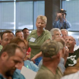 [090807-mi-lib2.jpg]