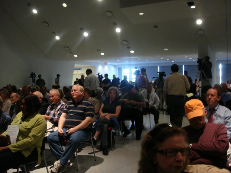 [090901-brownlCinci07.jpg]