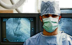 [091220-a-doctor2.jpg]