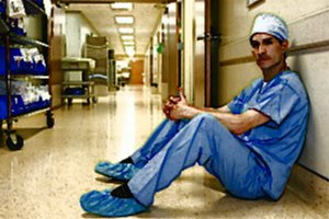 [091220-a-doctor.jpg]