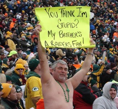 [100102-sports-signs-9.jpg]