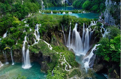 Living Waterfalls Living Waterfalls