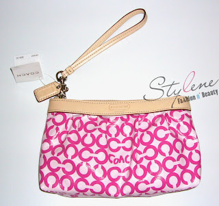 COACH Leah Coated Canvas Medium Wristlet