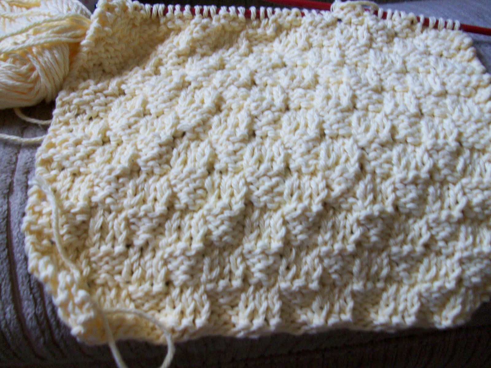 The Jittery Knitter: Basket Weave Dishcloth Pattern