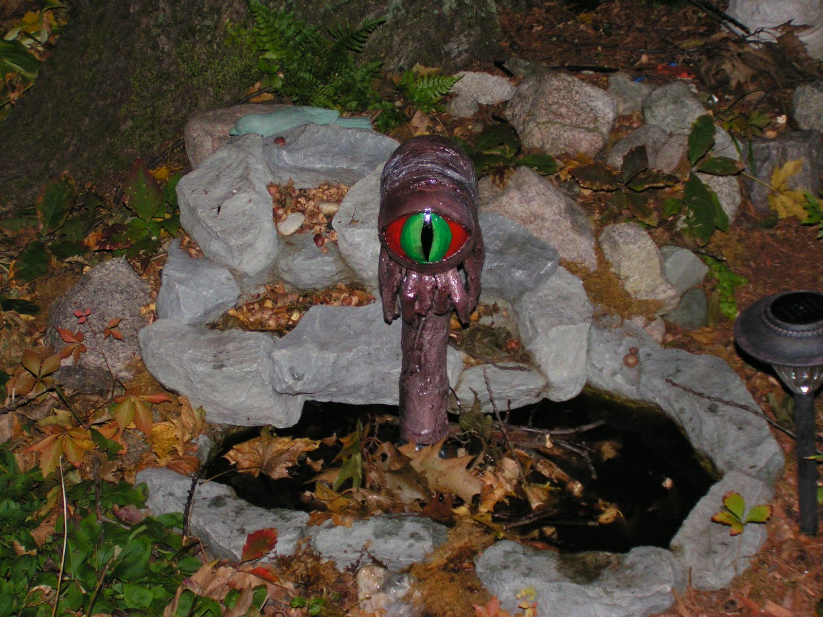 Whoops I think I broke it... Project Dianoga (Star Wars Trash