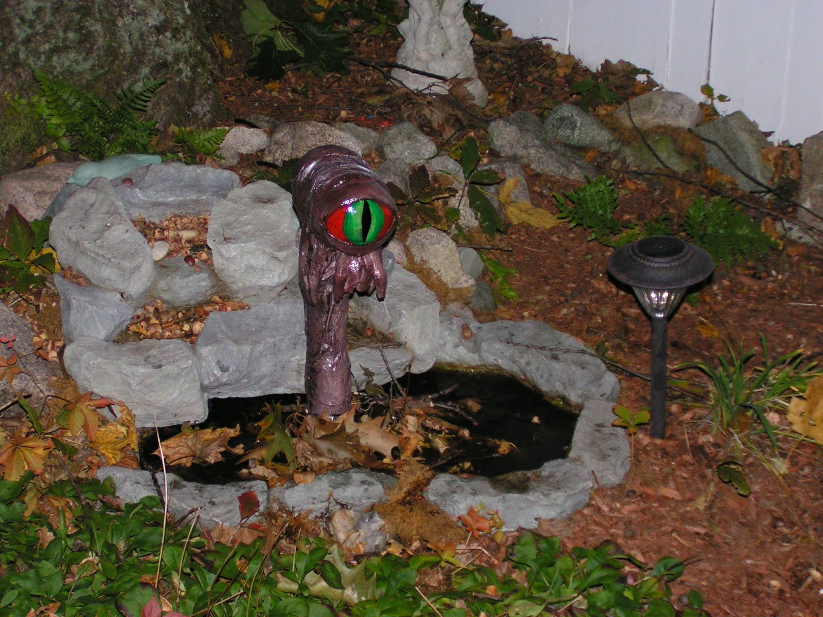 Whoops I think I broke it... Project Dianoga (Star Wars Trash