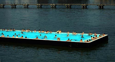 Floating swimming pool Floating swimming pool