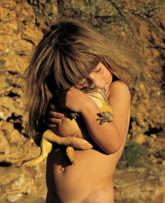 Tippi with a frog Tippi with a frog