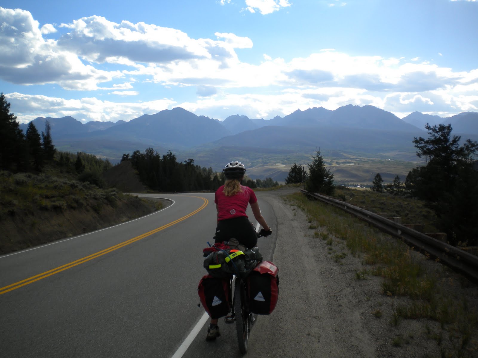 Simon and Alia's Tour de North America Kremmling, CO, to Salida, CO