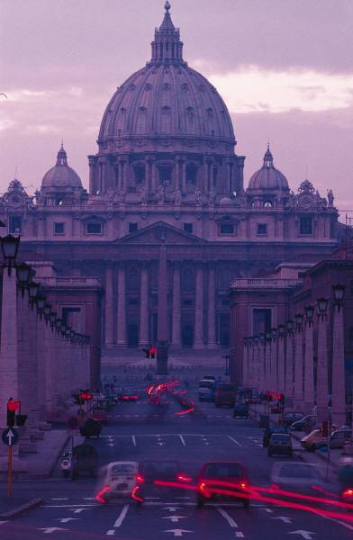 [st+peters+basilica-vatican.jpg]