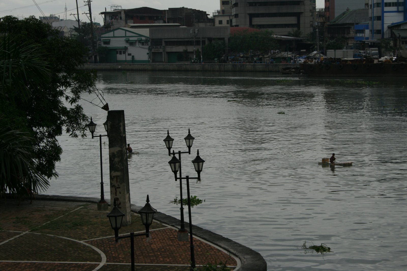 [Picture+002.jpg]