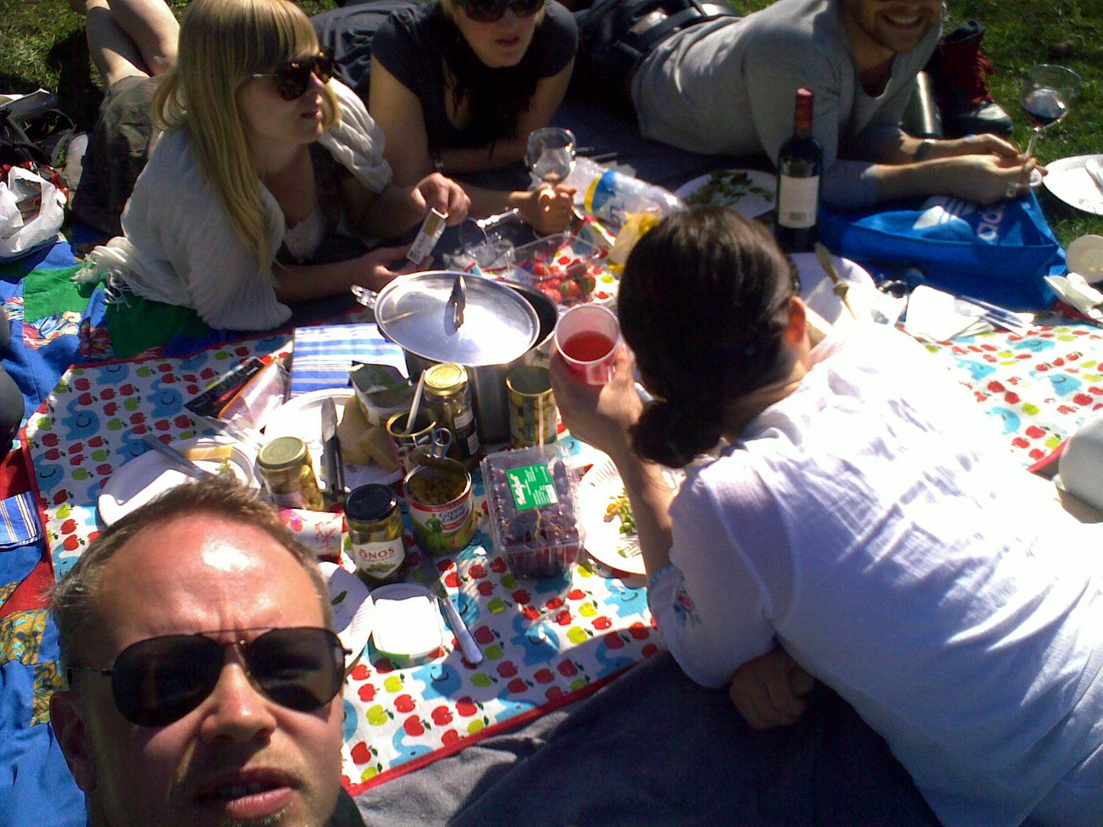 [25042009208-794276.jpg]