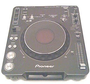 Pioneer CDJ 1000