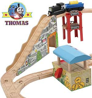 Thomas and friends calling all engines Mavis the diesel toy wooden railway quarry adventures set