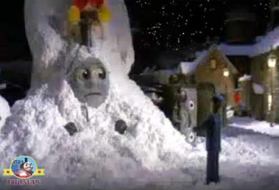 Under the stars Oliver little green trains driver told news a country village holiday inn warm room