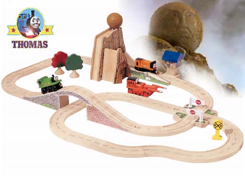 wooden thomas the tank train set