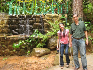 Eden Nature Park Remembrance, Aice with Dad