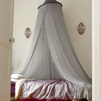 [Tented-beds_rect540.jpg]