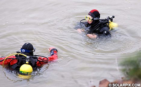 [divers.jpg]
