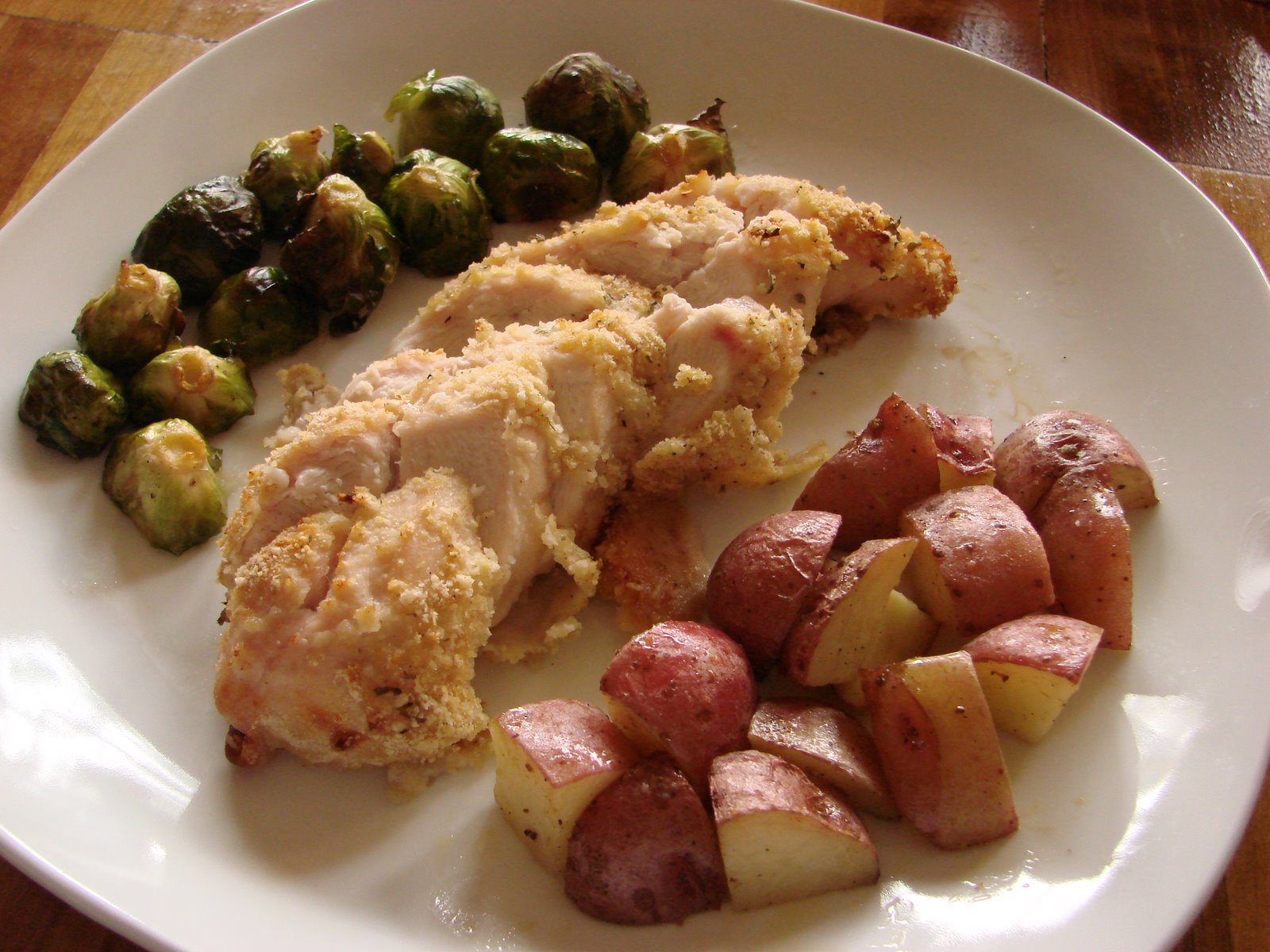 [Parmesan+Chicken+with+Roasted+Brussel+Sprouts.JPG]