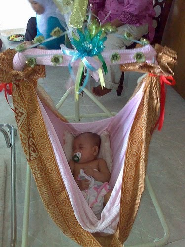 sarong cradle