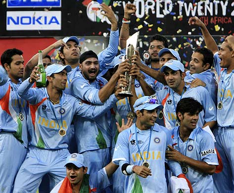 world cup cricket trophy photos