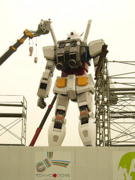[tokio's+giant+robot+2.jpg]