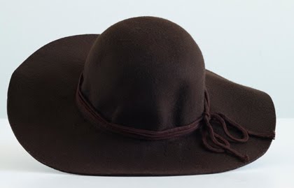 [hat2.jpg]