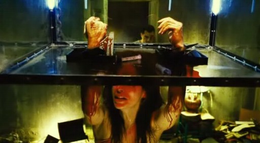 [saw2+MANOS.jpg]