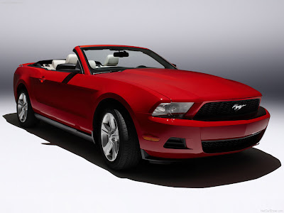 new car gallery Ford Mustang Convertible 2010