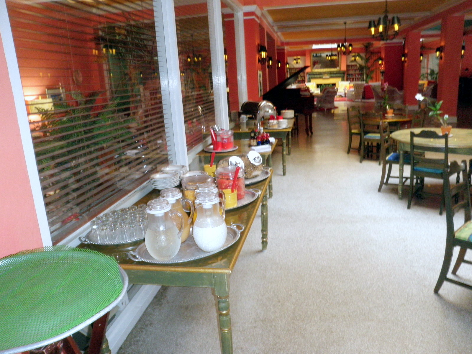 Breakfast at The Colony Hotel in Delray Beach Downtown