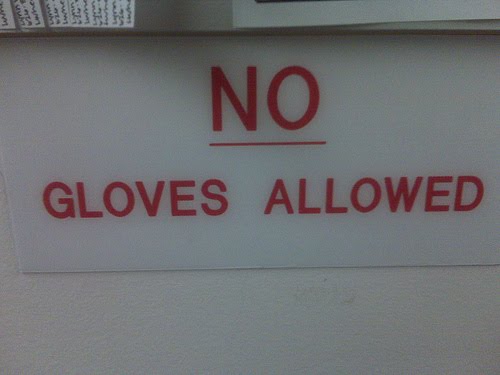 [no+gloves.jpg]