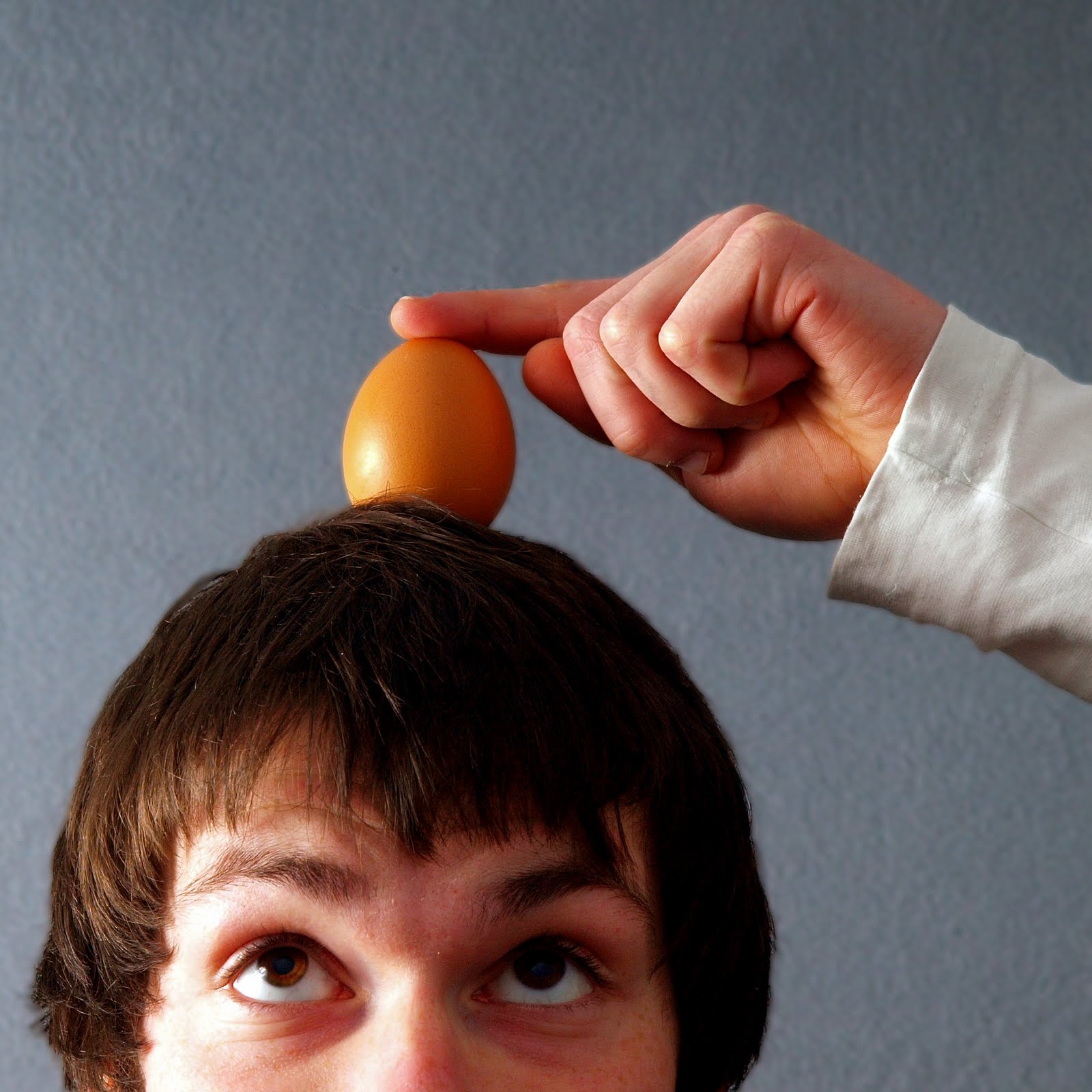 [ei-auf-dem-kopf-1.jpg]