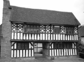 [Manor+House,+Wednesbury.jpg]