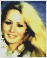 hanna sorridente in chat