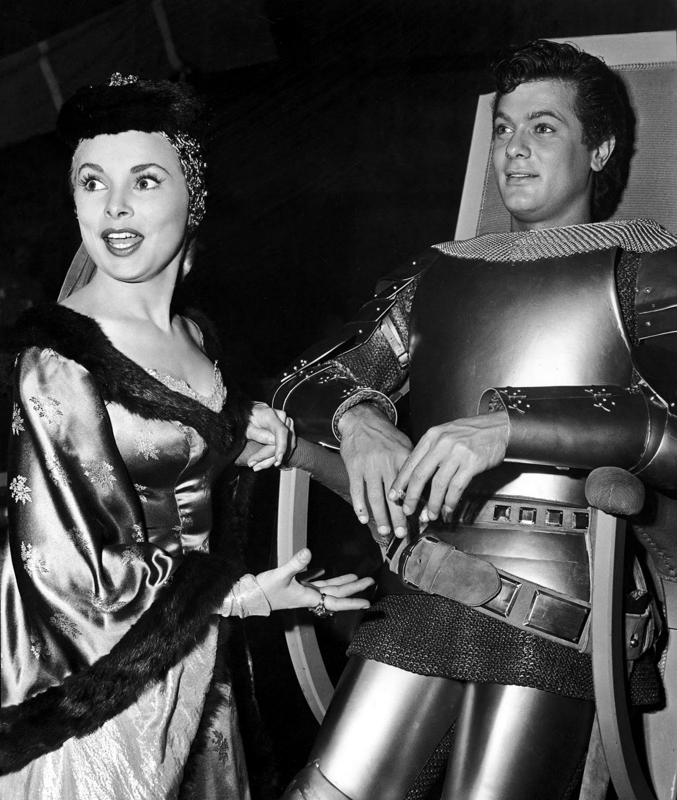 gratis dejting community shield