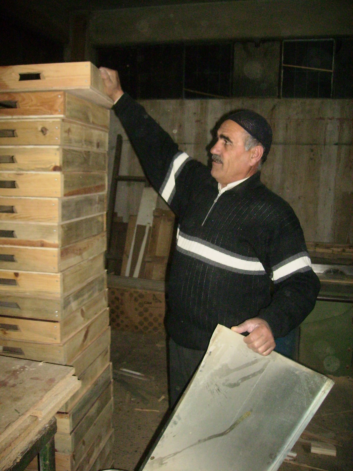 [PB150043.JPG]