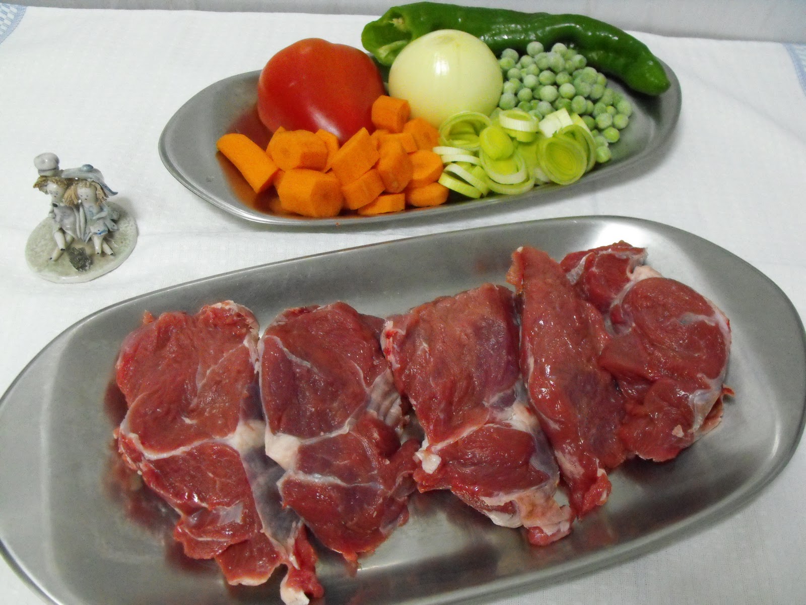 QUE COCINEN MIS HIJOS: JARRETE DE TERNERA GUISADO