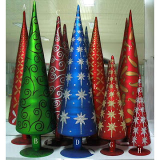 Glass Christmas Tree Ornaments sexy wallpaper