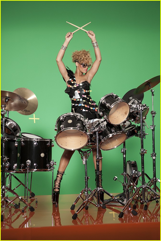 rihanna rude boy album. Rihanna in the Drum scene from