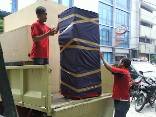 Jasa Bongkar Muat