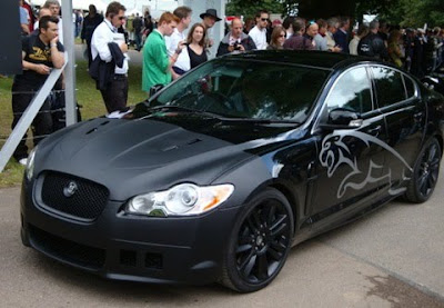 Jaguar Car : Jaguar XF-R