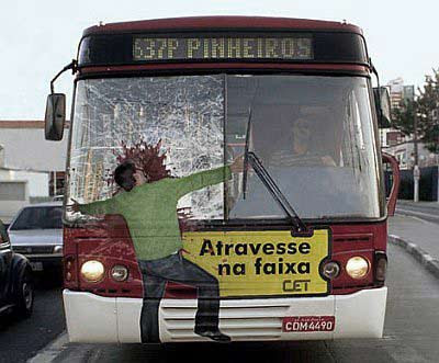 bus-accident_int.jpg