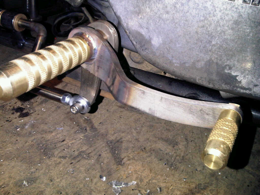 Elswick Cycles Custom XS650 foot controls