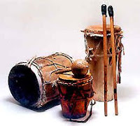 INSTRUMENTOS MUSICALES Y DANZAS instrumentos musicales y danzas: